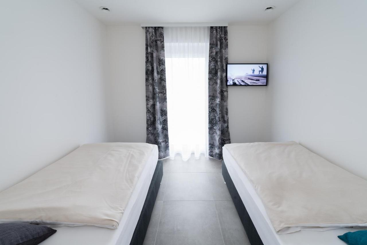 Motel24Seven Bruck an der Mur Ngoại thất bức ảnh