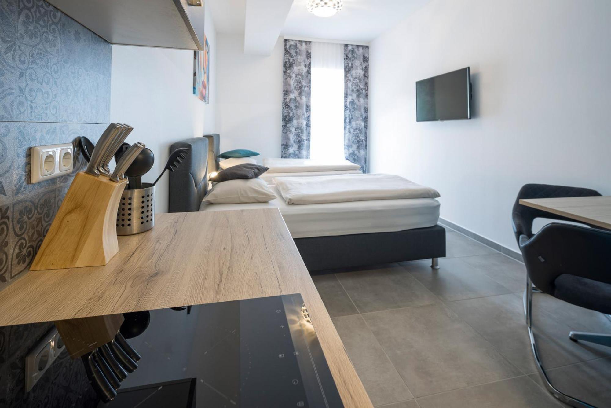 Motel24Seven Bruck an der Mur Ngoại thất bức ảnh