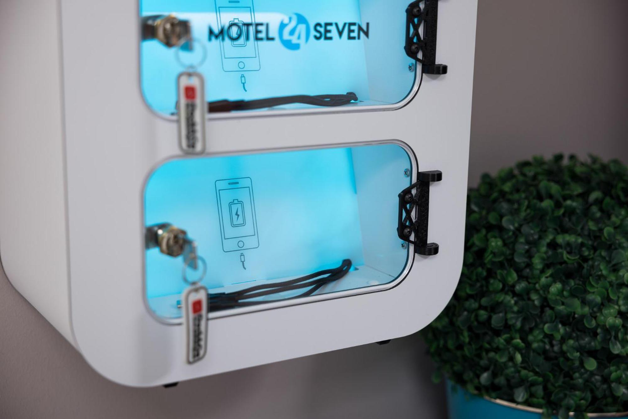 Motel24Seven Bruck an der Mur Ngoại thất bức ảnh